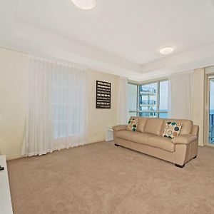 Two-Bedroom Apartment Ocean View