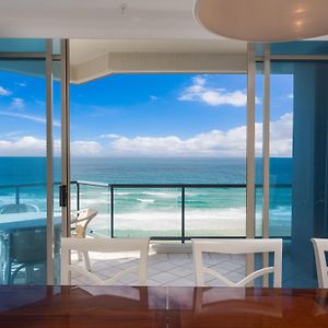 Four-Bedroom Sub Penthouse Apartment Ocean View